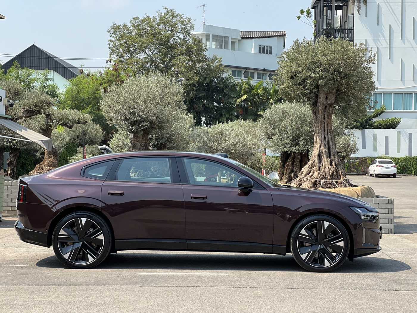 Volvo  Single Motor Extended Range