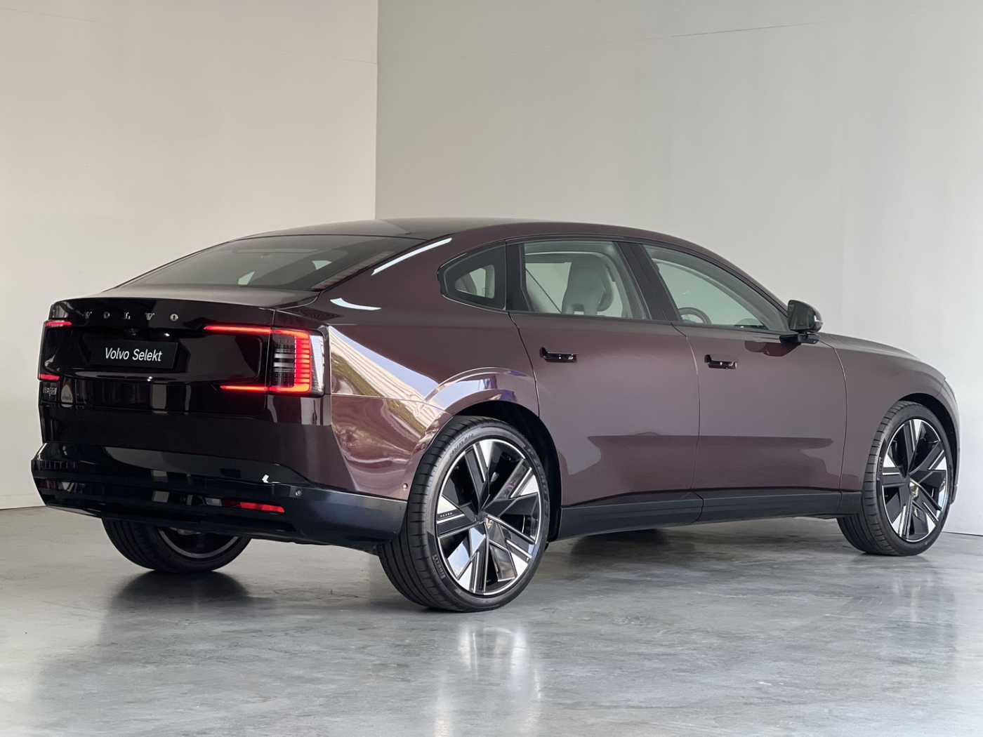 Volvo  Single Motor Extended Range