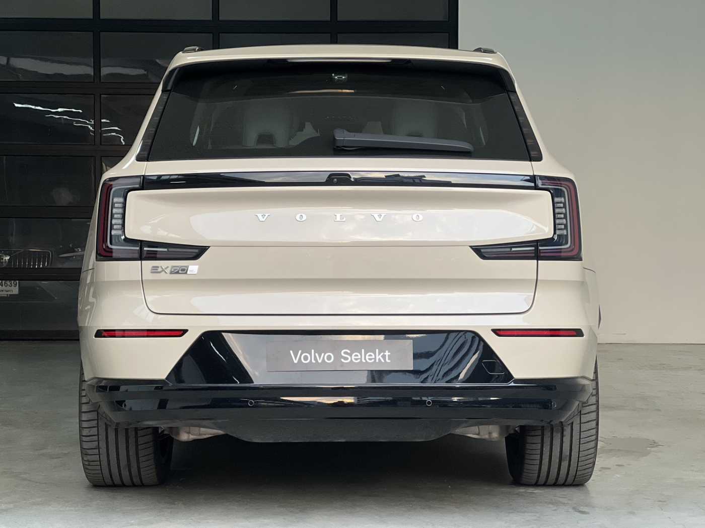 Volvo  Ultra - Twin Performance 6 seats