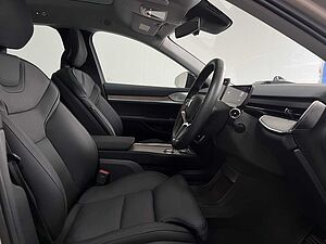 Volvo  Ultra - Twin Performance 6 seats