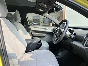 Volvo  Ultra - Twin Motor Performance