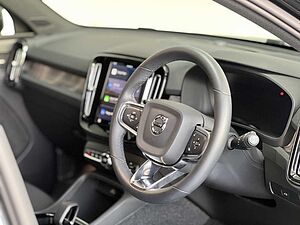 Volvo  Ultra - Twin Motor