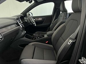 Volvo  Ultra - Twin Motor