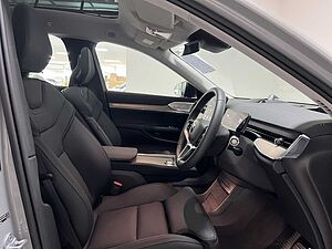 Volvo Ultra - Twin Performance 6 seats